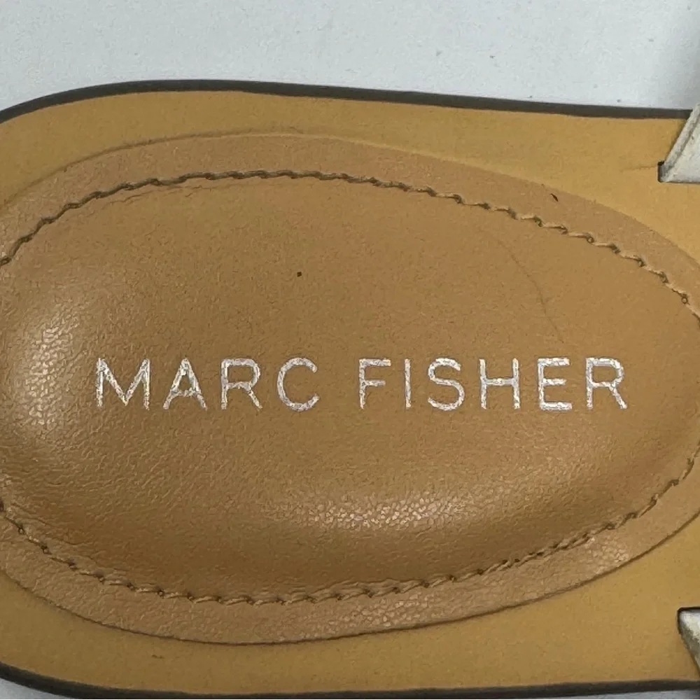 Marc Fisher Bryte 2 White Slide Sandals Silver Studs Women Sz 7.5 - Picture 4 of 6